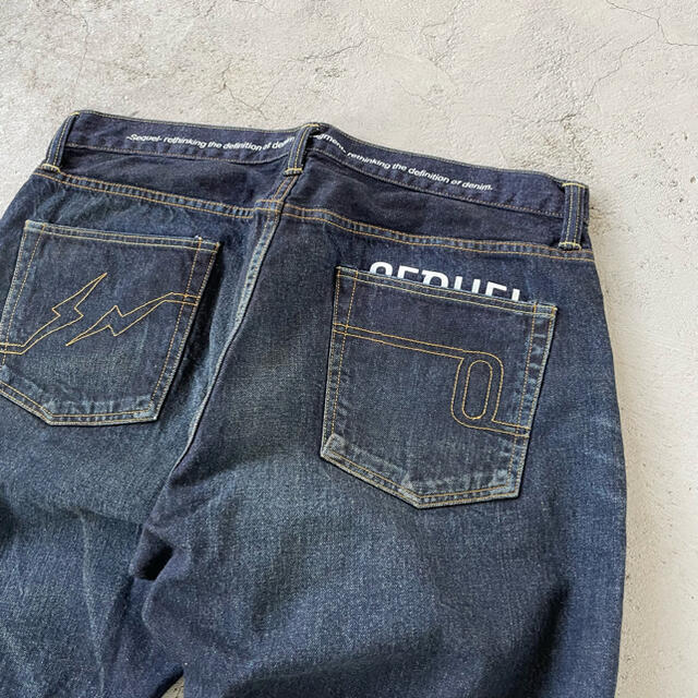 FRAGMENT(フラグメント)のSEQUEL × Fragment Design DENIM XL INDIGO メンズのパンツ(デニム/ジーンズ)の商品写真