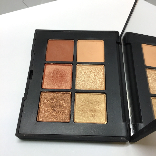 NARS(ナーズ)のNARS ヴォワヤジュール アイシャドーパレット / 1193（ポーチ付き） コスメ/美容のベースメイク/化粧品(アイシャドウ)の商品写真