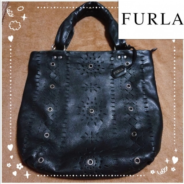 Furla(フルラ)のFURLA フルラ パンチング レザー トートバッグ 黒 レディースのバッグ(トートバッグ)の商品写真