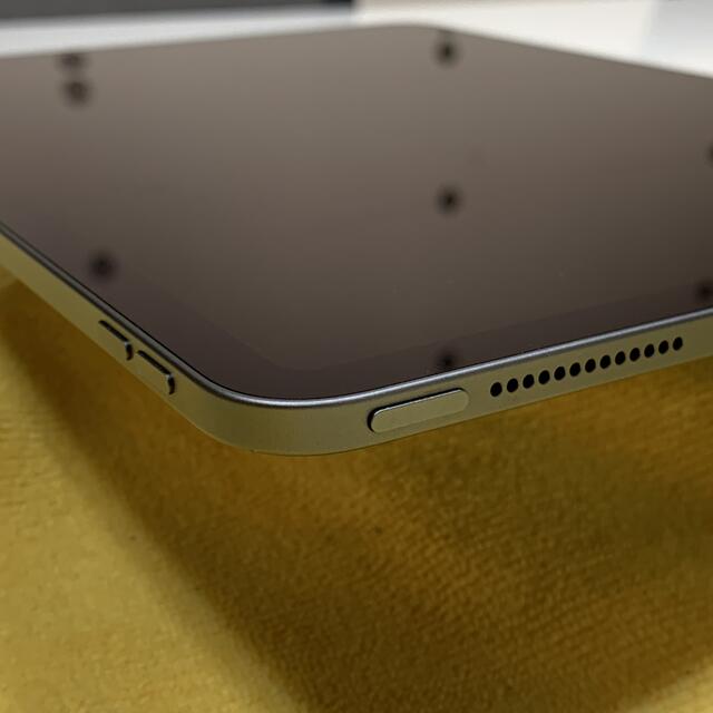 iPad Pro 11インチ 第2世代 MY232J/A 画面割 ジャンク スマホ/家電/カメラのPC/タブレット(タブレット)の商品写真