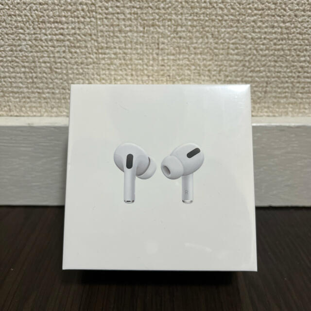 AirPods Pro【2021年10月モデル】MLWK3J/A