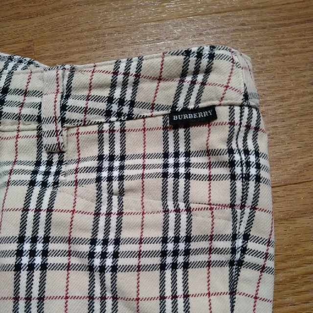 BURBERRY(バーバリー)のバーバリー110パンツ キッズ/ベビー/マタニティのキッズ服女の子用(90cm~)(パンツ/スパッツ)の商品写真