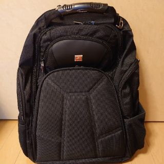 スイスウィン(SWISSWIN)の【美品】SWISSWINリュック 36L(バッグパック/リュック)