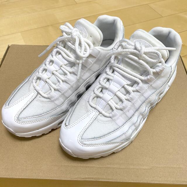 NIKE(ナイキ)のNIKE WMNS AIR MAX 95  レディースの靴/シューズ(スニーカー)の商品写真