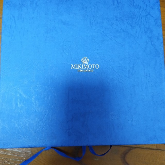 MIKIMOTO(ミキモト)のMIKIMOTO 新品 未使用 真珠付！ スプーン ティースプーン アイスクリー インテリア/住まい/日用品のキッチン/食器(カトラリー/箸)の商品写真