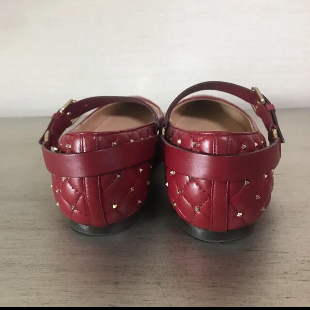 VALENTINO(ヴァレンティノ)のValentino バレエシューズ レディースの靴/シューズ(バレエシューズ)の商品写真