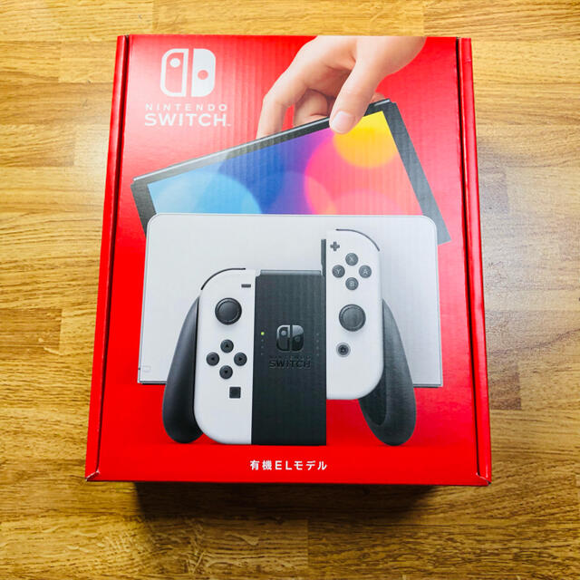 任天堂Nintendo Switch (有機ELモデル）