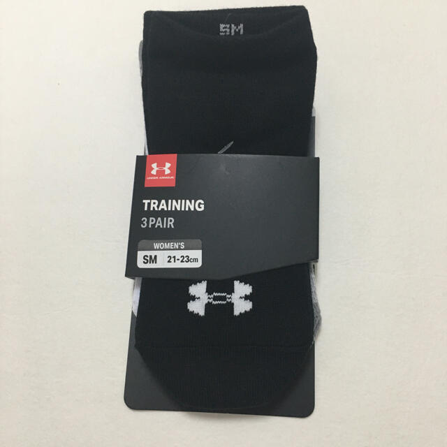 UNDER ARMOUR(アンダーアーマー)のUNDER ARMOUR レディース　ソック3足セット　21〜23cm レディースのレッグウェア(ソックス)の商品写真