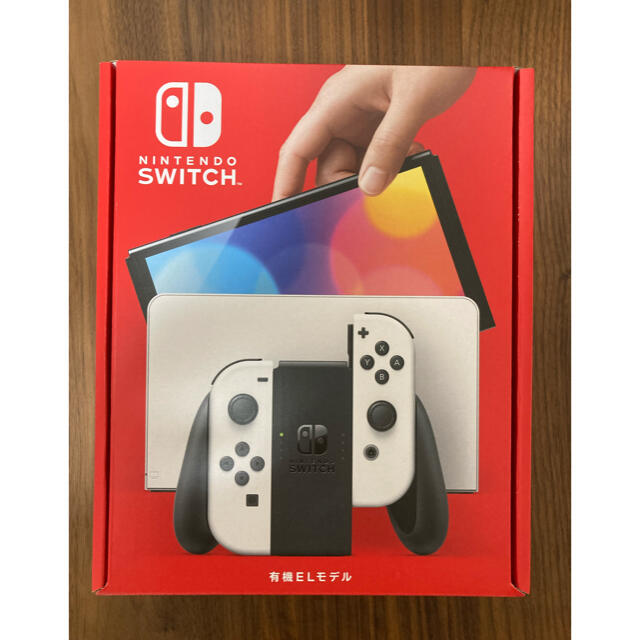 Nintendo Switch(ニンテンドースイッチ)の【新品未開封】Nintendo Switch 本体 有機ELモデル ホワイト エンタメ/ホビーのゲームソフト/ゲーム機本体(家庭用ゲーム機本体)の商品写真