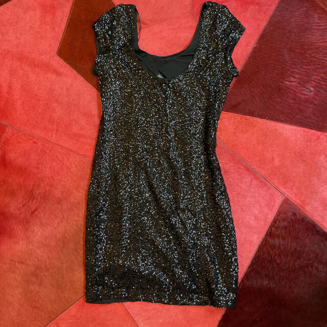 H&M(エイチアンドエム)のブラックスパンコールドレス レディースのフォーマル/ドレス(ミニドレス)の商品写真