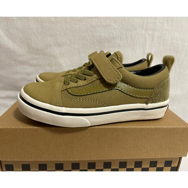 VANS(ヴァンズ)の新品VANSオールドスクールキッズoldskoolスリッポンslipon20 キッズ/ベビー/マタニティのキッズ靴/シューズ(15cm~)(スニーカー)の商品写真