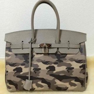 美品　本革カモフラージュbag 35サイズ(ハンドバッグ)