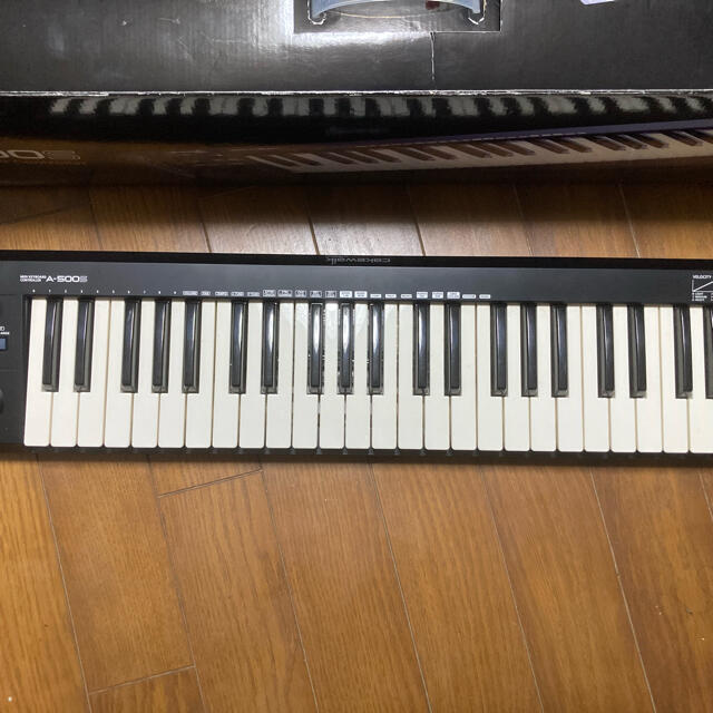 Roland A-500S MIDI Keyboard Controller 1