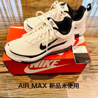 3�y�[�W�� - �i�C�L �� �X�j�[�J�[(���f�B�[�X)�̒ʔ� 10,000�_�ȏ�