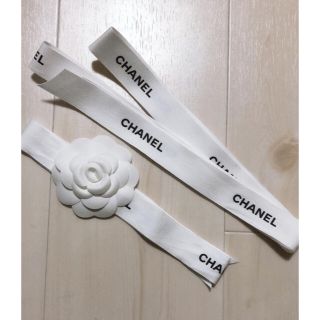 シャネル(CHANEL)のCHANEL リボン  カメリア付き(各種パーツ)