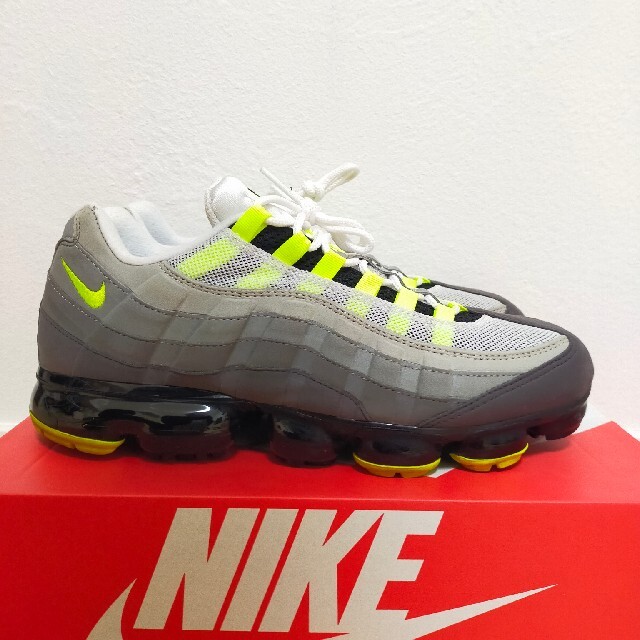 NIKE AirVaporMax95 Neon ネオンカラー