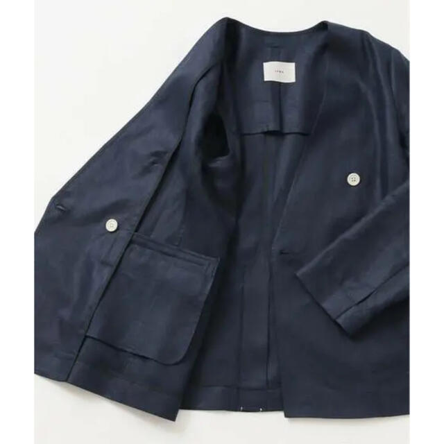 IENA(イエナ)のmini様専用　フレンチリネンＶネックジャケット　パンツ　セットアップ レディースのジャケット/アウター(ノーカラージャケット)の商品写真