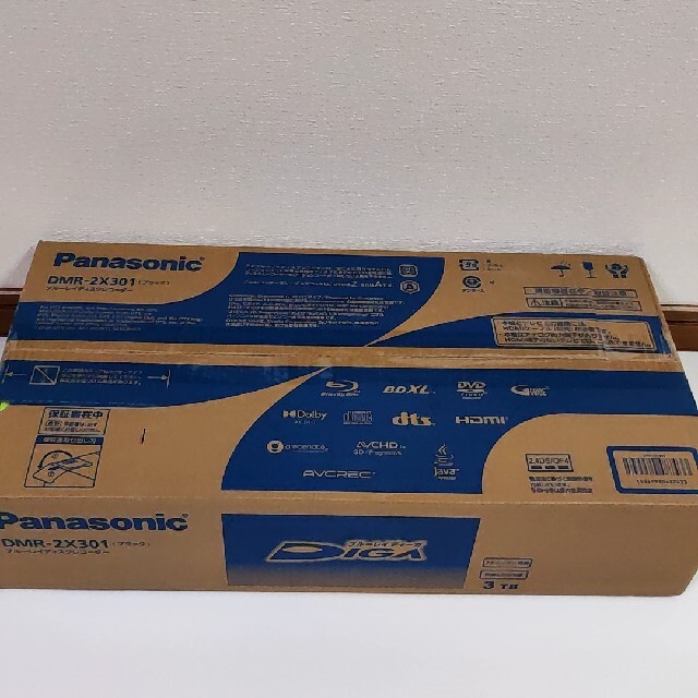 Panasonic(パナソニック)の新品未開封　パナソニック  DIGA DMR-2X301 保証書・納品書付 スマホ/家電/カメラのテレビ/映像機器(ブルーレイレコーダー)の商品写真