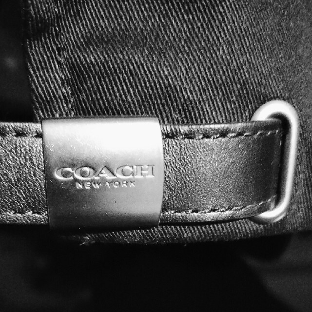 COACH(コーチ)のCOACH キャップ　黒　新品 メンズの帽子(キャップ)の商品写真