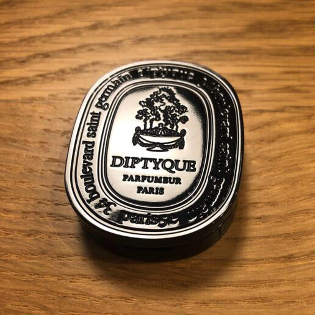 diptyque オーローズ ソリッドパフューム 新品・未開封・限定品- diptyque オーローズ ソリッドパフューム 新品・未開封・限定品-