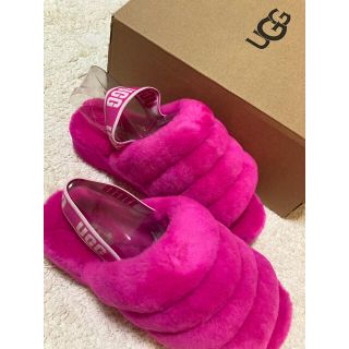 ugg 厚底ファーサンダル25cm【試し履きのみ】