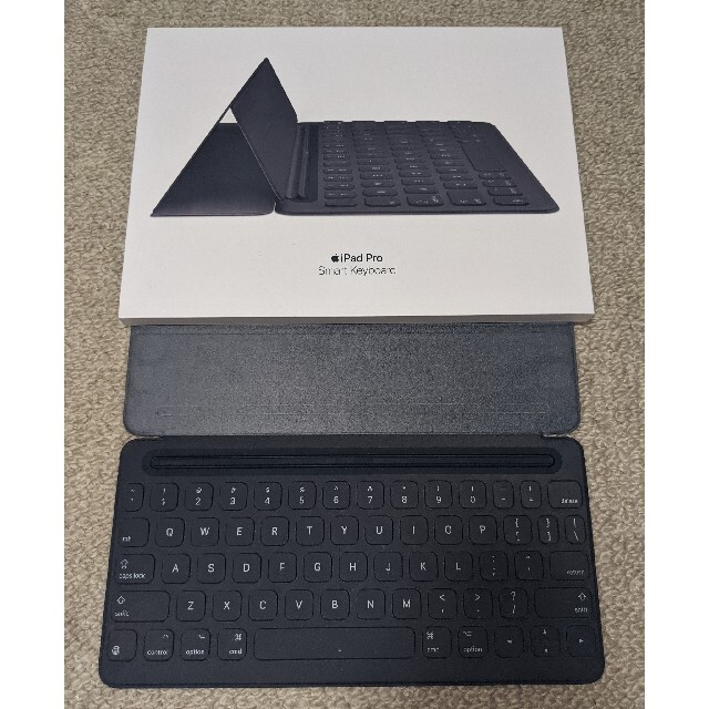 【専用】iPad  Smart Keyboard 10.2インチ、フィルムセット
