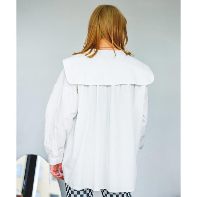【SANSeLF】arm gather blouse sanw21a013 同型 レディースのトップス(シャツ/ブラウス(長袖/七分))の商品写真