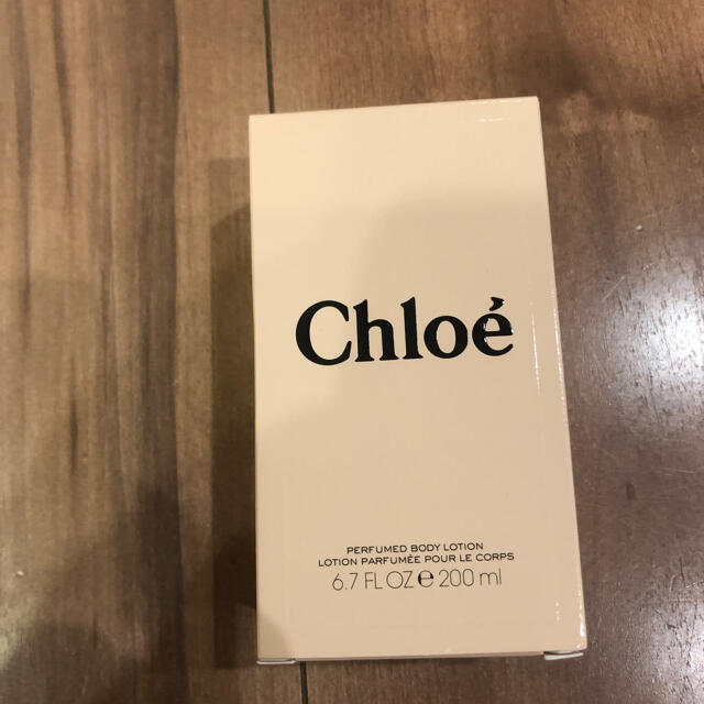 Chloe(クロエ)の新品未使用　クロエ　Chloeボディローション 200ml コスメ/美容のボディケア(ボディローション/ミルク)の商品写真