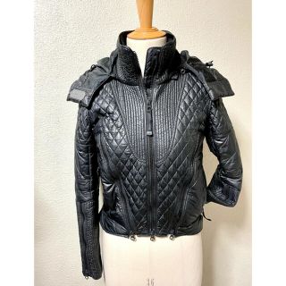 adidas by Stella McCartney(ダウンジャケット)のフリマ adidas by Stella McCartney(ダウンジャケット)のフリマ