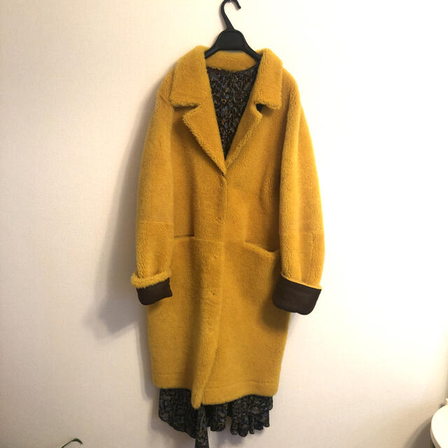 極美品　ムートンコート　FRENKEN レディースのジャケット/アウター(ムートンコート)の商品写真