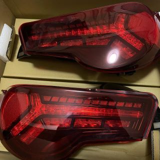 トムズ(TOMS)の81500-TZN66 トムス　86用　LEDテールランプ シーケンシャル(車種別パーツ)