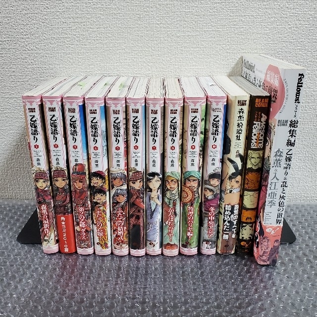 角川書店(カドカワショテン)の乙嫁語り(1-10巻)&森薫拾遺集&その他 森薫 エンタメ/ホビーの漫画(その他)の商品写真