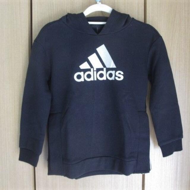 adidas(アディダス)のアディダス　adidas　パーカー　スウェット　130　ガールズ　キッズ　長袖 キッズ/ベビー/マタニティのキッズ服女の子用(90cm~)(ジャケット/上着)の商品写真