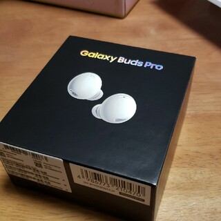 サムスン(SAMSUNG)のGalaxy Buds Pro : White(Cタイプカードリーダ付(ヘッドフォン/イヤフォン)