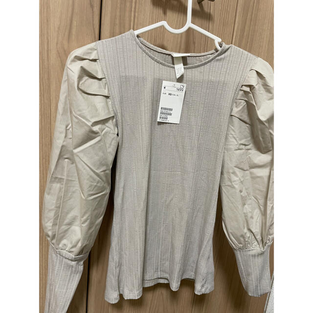 H&H(エイチアンドエイチ)のH&M トップス レディースのトップス(シャツ/ブラウス(長袖/七分))の商品写真