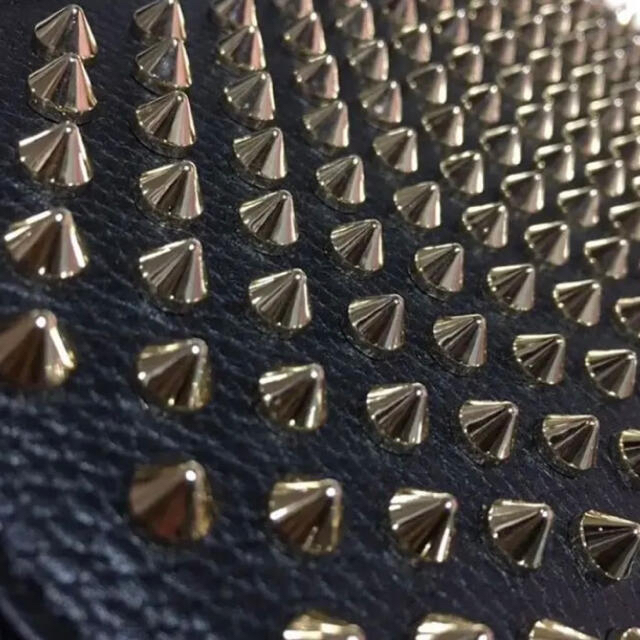 Christian Louboutin(クリスチャンルブタン)のクリスチャンルブタン ルブタン 長財布 ラウンドファスナー メンズのファッション小物(長財布)の商品写真