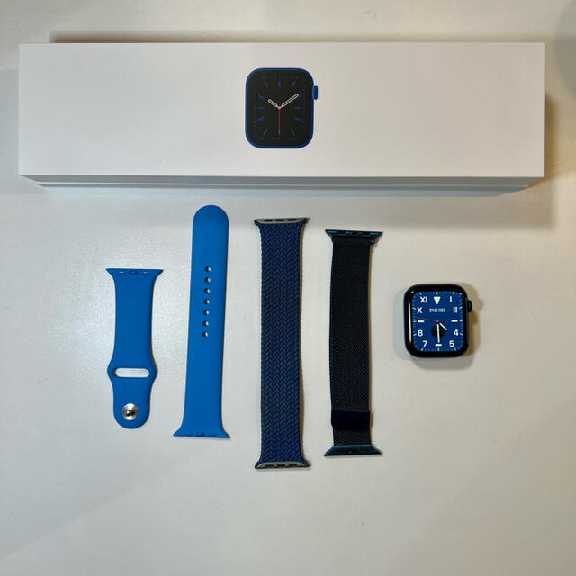 Apple(アップル)の【バンド3種】Apple Watch Series6 44mm ブルー GPS メンズの時計(腕時計(デジタル))の商品写真