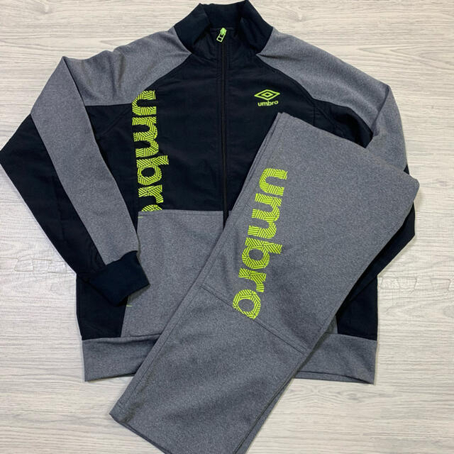 UMBRO(アンブロ)のアンブロ umbro 上下ジャージメンズ かずくんさん専用 メンズのトップス(ジャージ)の商品写真