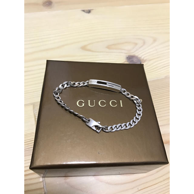 Gucci(グッチ)のGUCCI ブレス レディースのアクセサリー(ブレスレット/バングル)の商品写真