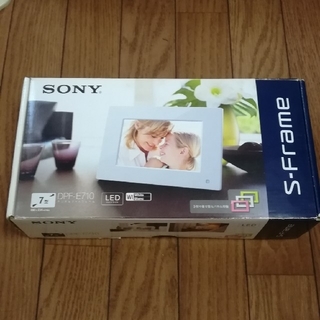 ソニー(SONY)のSONY S-Frame DPF -E710 デジタルフォトフレーム(フォトフレーム)