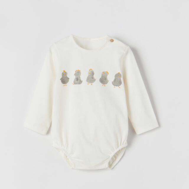 ZARA KIDS(ザラキッズ)のZARA ひよこプリントロンパース キッズ/ベビー/マタニティのベビー服(~85cm)(ロンパース)の商品写真