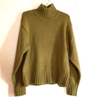 ユニクロ(UNIQLO)のUNIQLO and JW Anderson タートルネックセーター(ニット/セーター)