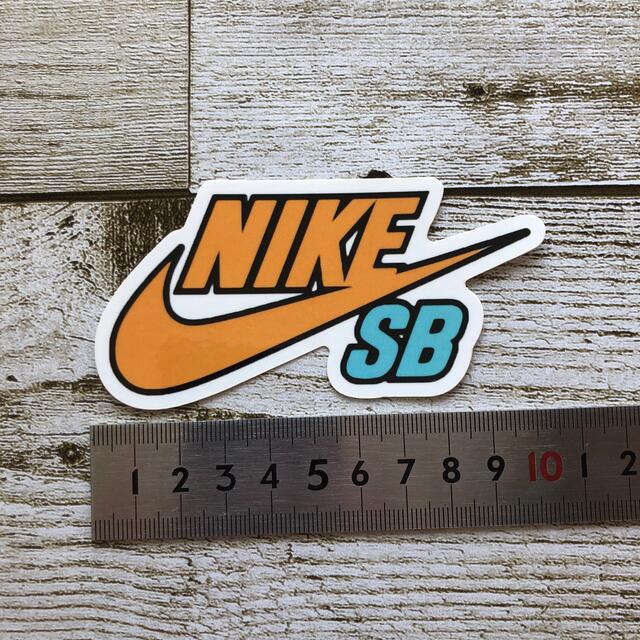 NIKE(ナイキ)のNIKE SB ステッカー ナイキ スケートボーディング SKATE スポーツ/アウトドアのスポーツ/アウトドア その他(スケートボード)の商品写真