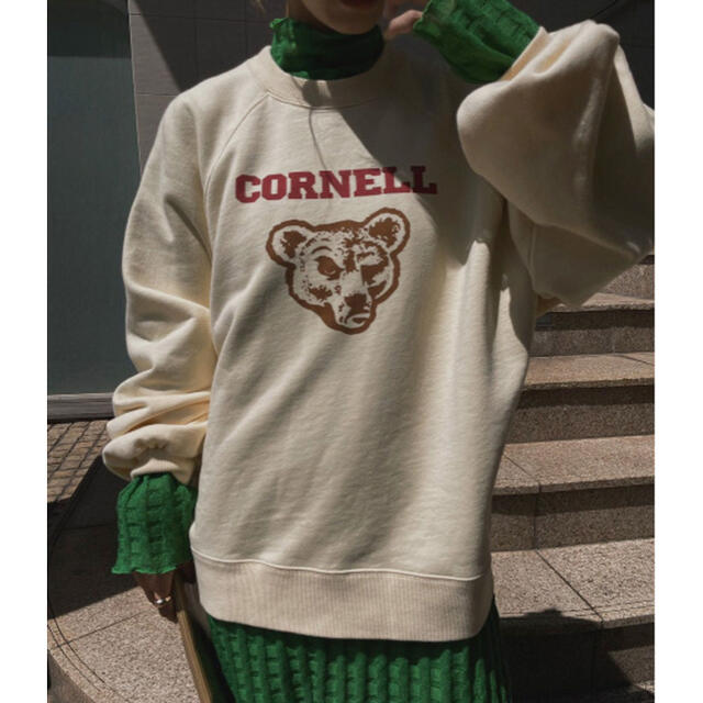 Ameri VINTAGE(アメリヴィンテージ)のAMERI CORNELL COLLEGE TOP レディースのトップス(トレーナー/スウェット)の商品写真