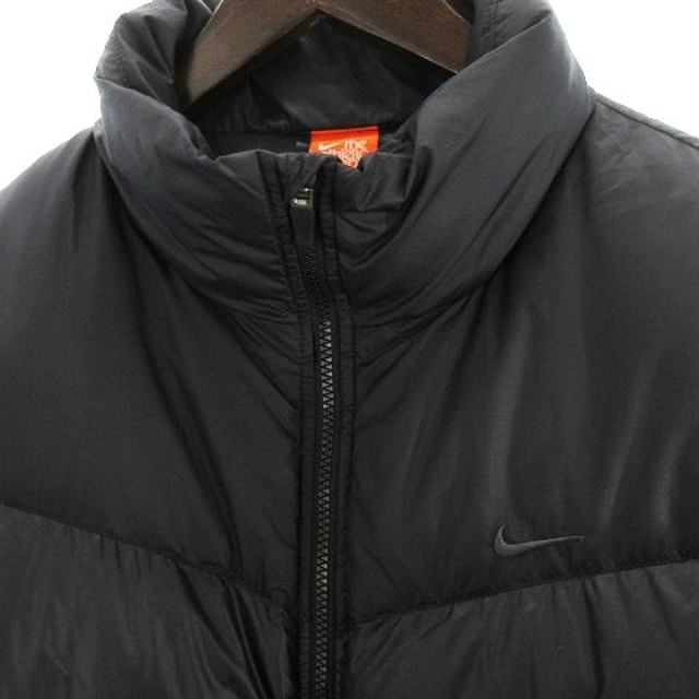 NIKE(ナイキ)のナイキ ダウンジャケット ジップアップ スタンドカラー ロゴ 刺繍 黒 XL メンズのジャケット/アウター(ダウンジャケット)の商品写真