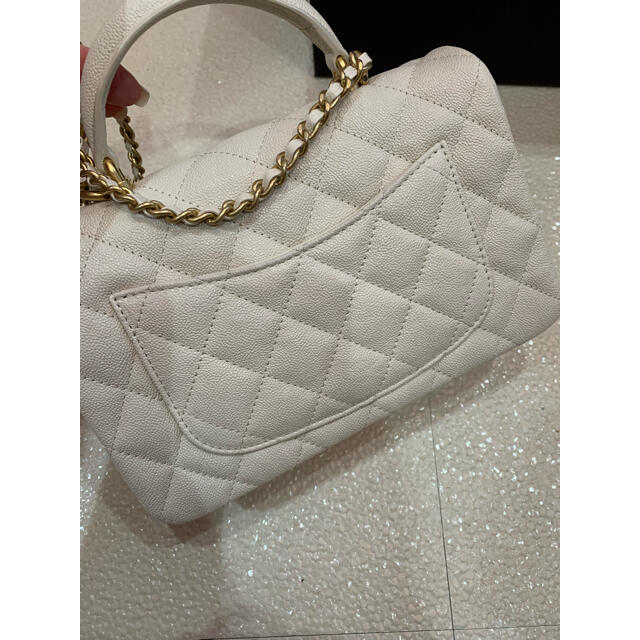 CHANEL(シャネル)のchanel ミニマトラッセ ハンドル付き レディースのバッグ(ショルダーバッグ)の商品写真