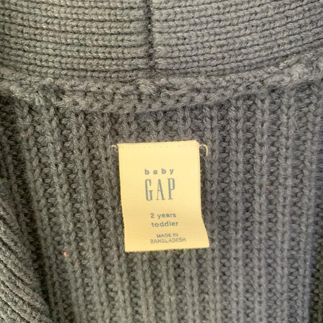 babyGAP(ベビーギャップ)のbaby GAP ニット　カーディガン　95サイズ キッズ/ベビー/マタニティのキッズ服男の子用(90cm~)(カーディガン)の商品写真