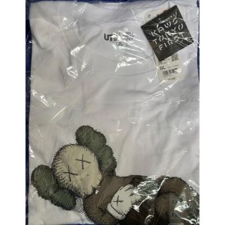 ユニクロ(UNIQLO)のユニクロ★カウズ★XXL★Teeシャツ★TシャツKaws Tokyo First(Tシャツ/カットソー(半袖/袖なし))