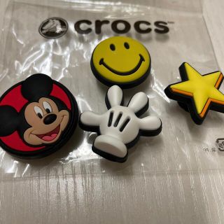 クロックス(crocs)のクロックス　アクセサリー　ピン　ミッキー　4点(キャラクターグッズ)