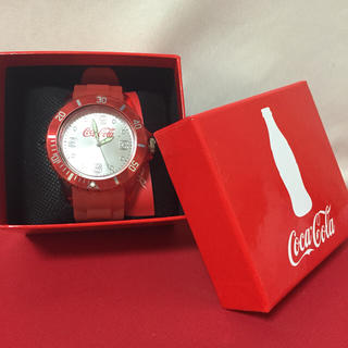 コカコーラ(コカ・コーラ)の新品☆送料込 コカ コーラ 腕時計 赤色(腕時計)